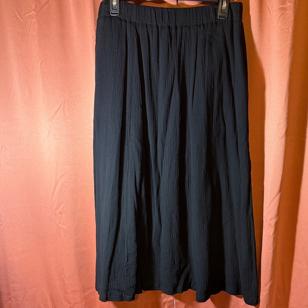 Chic Black Midi Skirt for Women